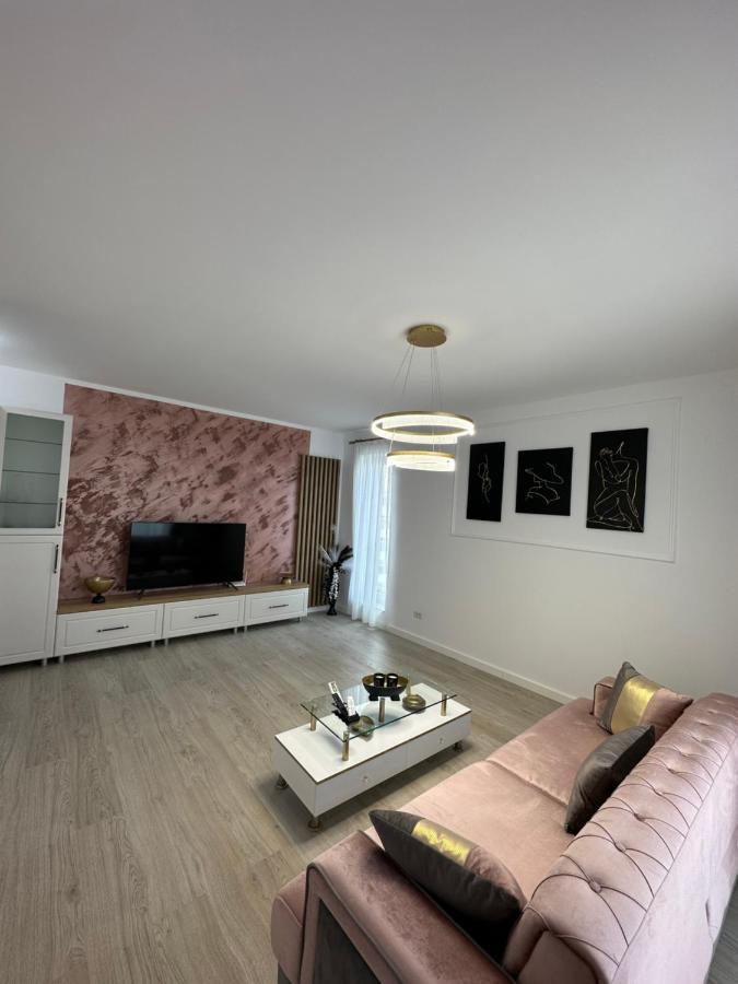 Glamart Apartment Craiova Exterior photo